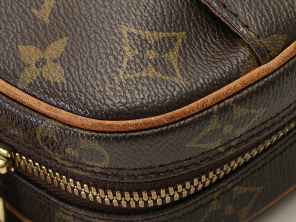 LOUIS VUITTON Pochette Gange Monogram - Picture 7 of 8